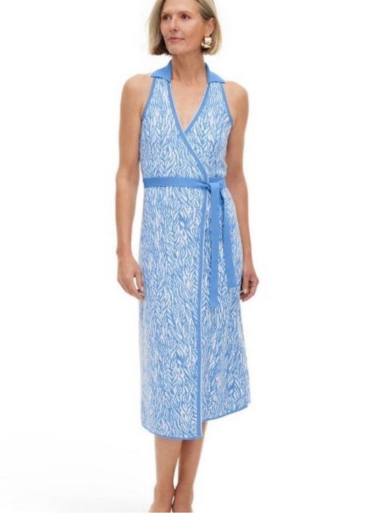 Diane Von Furstenberg Dresses & Skirts - Diane Von Furstenberg Light Blue Printed Wrap Dress NWOT
